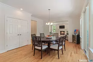 47 Summit Ridge Rd, Stamford, CT 06902 - Photo 20