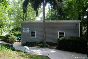 71 Strawberry Hill Ave, Stamford, CT 06902 - Photo 20