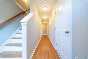 9 Englewood Ave, West Hartford, CT 06110 - Photo 4