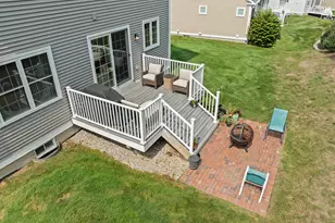 21 Carson Way, Simsbury, CT 06070 - Photo 32