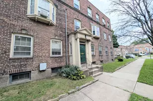 557 Wilmot Ave, Bridgeport, CT 06607 - Photo 4