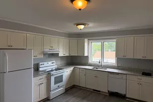 1474 Highland Ave, Waterbury, CT 06708 - Photo 6