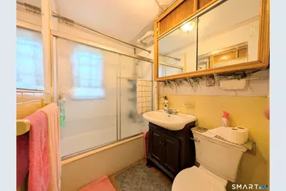 20 Court A #97, Bridgeport, CT 06610 - Photo 20
