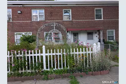 20 Court A #97, Bridgeport, CT 06610 - Photo 2