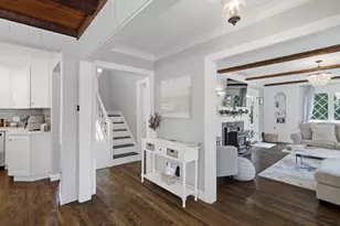 2298 Albany Ave, West Hartford, CT 06117 - Photo 18