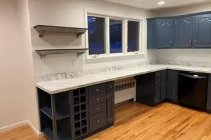 61 Kenilworth Dr W, Stamford, CT 06902 - Photo 4