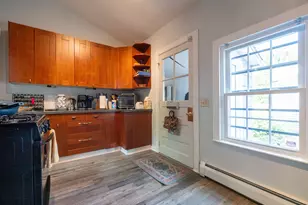 215 Dwight St, New Haven, CT 06511 - Photo 8