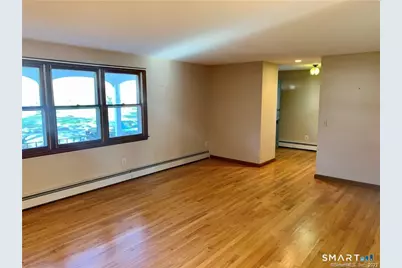 121 Rockledge Drive, South Windsor, CT 06074 - Photo 8