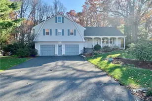 121 Rockledge Dr, South Windsor, CT 06074 - Photo 1