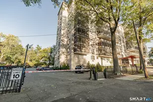80 Cartright St, Bridgeport, CT 06604 - Photo 22