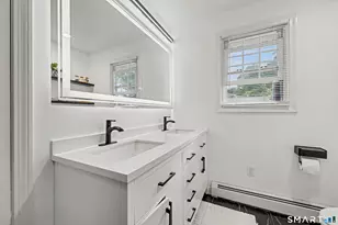 146 Manchester Ave, Waterbury, CT 06705 - Photo 12