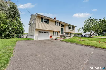 146 Manchester Avenue, Waterbury, CT 06705 - Photo 2