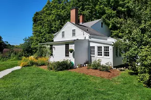 30 Marjorie Cir, Hebron, CT 06248 - Photo 4