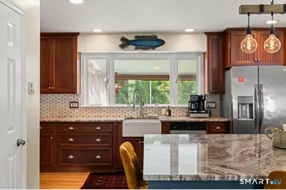 28 Oak Grove Road, Brookfield, CT 06804 - Photo 6