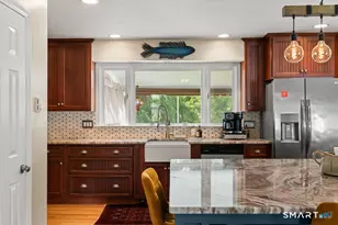 28 Oak Grove Rd, Brookfield, CT 06804 - Photo 6