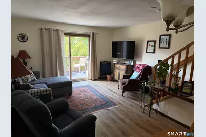 32 Courtland Drive #32, Groton, CT 06340 - Photo 2