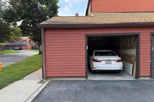 32 Courtland Dr, Groton, CT 06340 - Photo 22