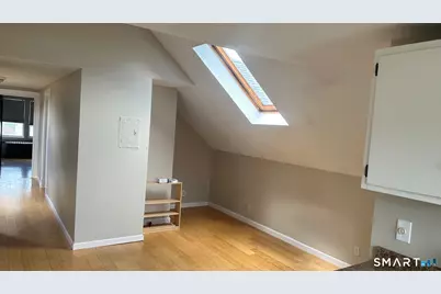 40 Quaker Lane South, West Hartford, CT 06119 - Photo 2