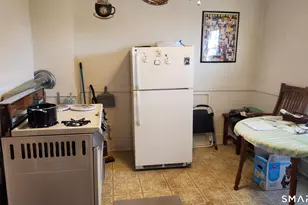 275 Congress Ave, Waterbury, CT 06708 - Photo 22