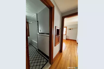 89 Auburn Street, Naugatuck, CT 06770 - Photo 10