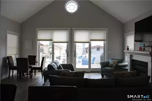20 Shoreline Dr, Stratford, CT 06615 - Photo 18