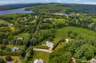 5 Stonehedge Dr, Tolland, CT 06084 - Photo 2