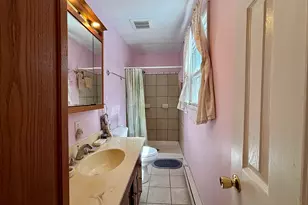 32 Pollys Ln, Montville, CT 06382 - Photo 20