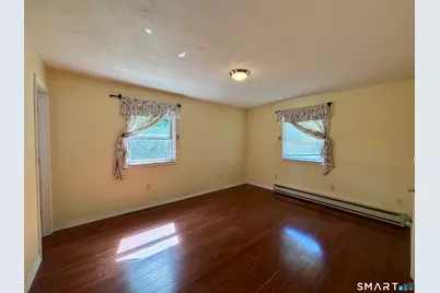 32 Pollys Lane, Montville, CT 06382 - Photo 18