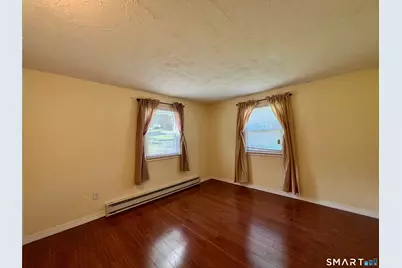 32 Pollys Lane, Montville, CT 06382 - Photo 24