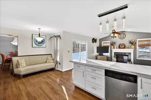 72 Broadmere Rd, Stratford, CT 06614 - Photo 10