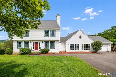 81 Notting Hill Gate, Torrington, CT 06790 - Photo 2