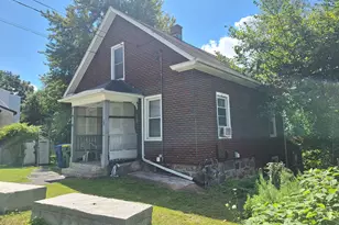 50 Ash St, Waterbury, CT 06704 - Photo 2