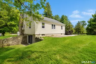 145 Hattertown Rd, Newtown, CT 06470 - Photo 20