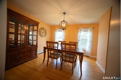 18 Kendall Circle, Waterbury, CT 06708 - Photo 10