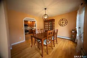 18 Kendall Cir, Waterbury, CT 06708 - Photo 14