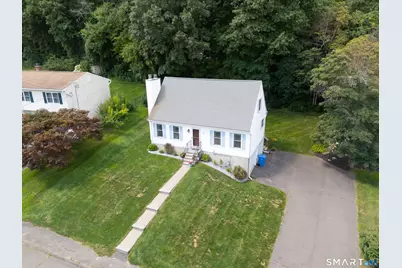 18 Kendall Circle, Waterbury, CT 06708 - Photo 2