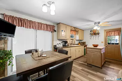 17 Lancer Drive, Enfield, CT 06082 - Photo 6