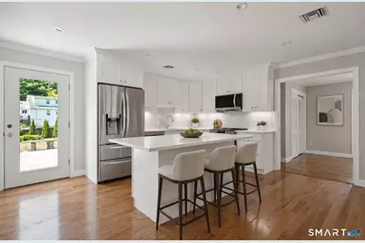 12 Wescott Street, Greenwich, CT 06878 - Photo 4