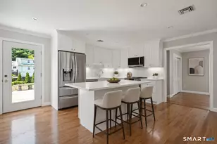 12 Wescott St, Greenwich, CT 06878 - Photo 4