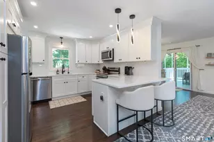 27 Winchester Dr, Shelton, CT 06484 - Photo 10