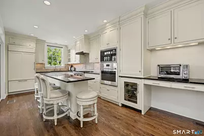 16 Elmwood Drive #16, Fairfield, CT 06890 - Photo 20