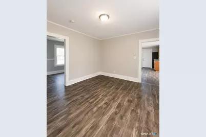 34 West Center Street #2E, Manchester, CT 06040 - Photo 6