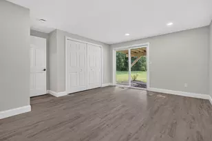 44 Chamberlain Hill Rd, Middletown, CT 06457 - Photo 18