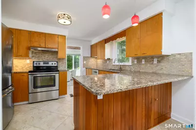 59 Apple Tree Drive, Stamford, CT 06906 - Photo 8