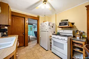 26 Fairview St, Watertown, CT 06779 - Photo 16