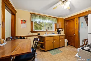 26 Fairview St, Watertown, CT 06779 - Photo 12