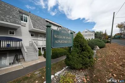 113 Park Avenue #11, Danbury, CT 06810 - Photo 2