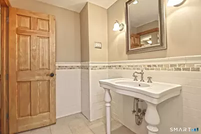 154 Benz Street, Ansonia, CT 06401 - Photo 20