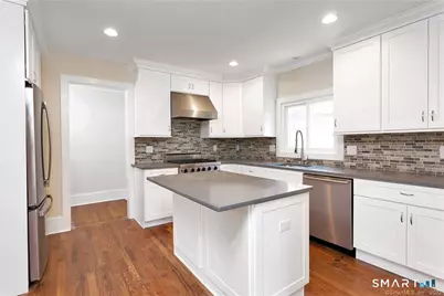 68 Leonard Street, Stamford, CT 06906 - Photo 10