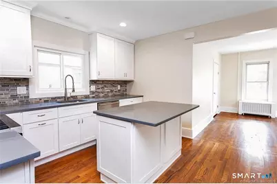 68 Leonard Street, Stamford, CT 06906 - Photo 12
